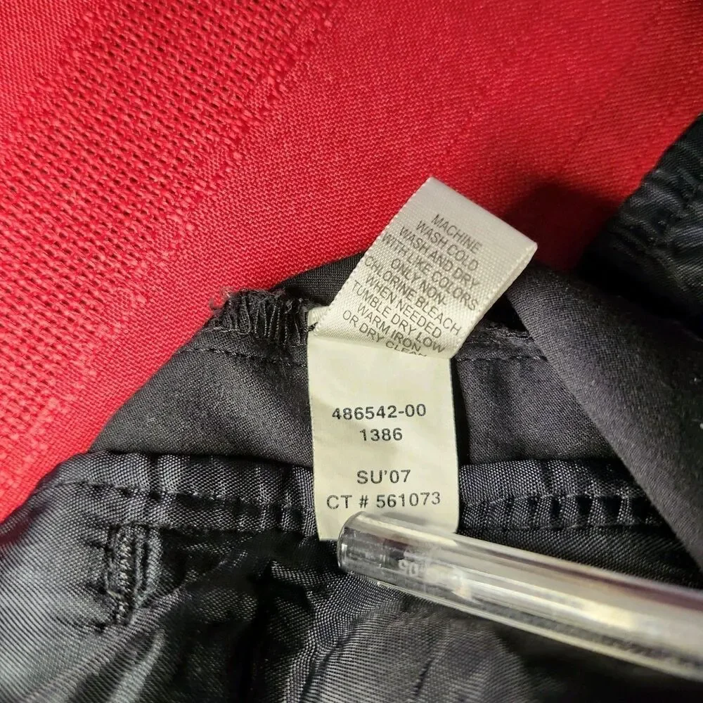 Banana Republic Women’s Capri, Stretch, Martin Fit. Black , Size 4